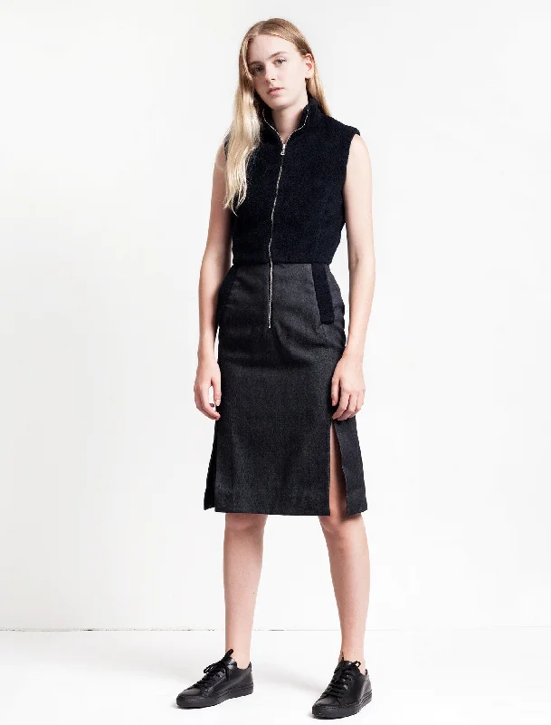 Long - Sleeve Women Dress in Velvet for a Luxurious Winter Look Long - Sleeve Women Dress in Velvet for a Luxurious Winter Look Hybrid Dress